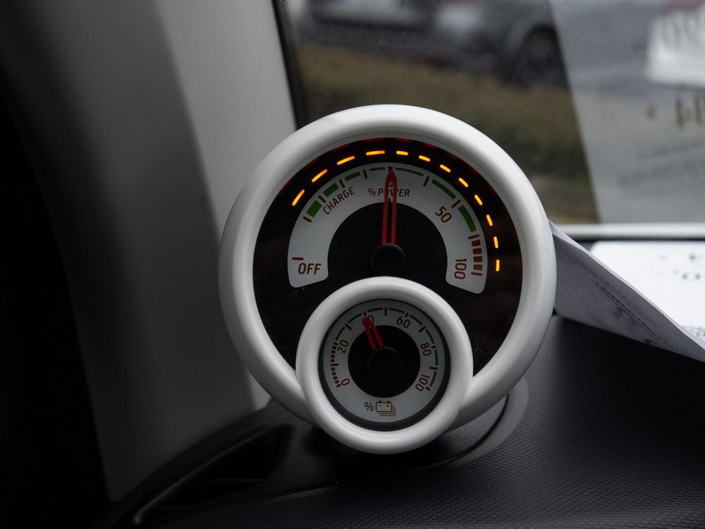Smart fortwo coupe EQ DAB Klima Tempomat Bluetooth 20