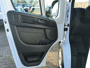 Peugeot Boxer KA 435 L4H2 BlueHDi 180 AT 31 navigation