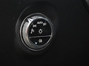 Mercedes-Benz C 300 e AMG Line 22 navigation