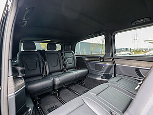 Mercedes-Benz V 300 d AVANTGARDE Extralang 5 navigation
