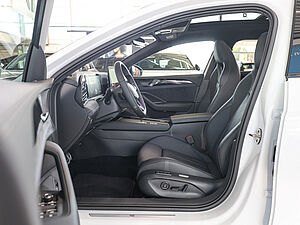 Volkswagen Passat R-Line 2.0 TDI 4M 10 navigation