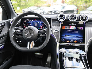 Mercedes-Benz GLC 220 GLC 220d 4Matic Edition AMG Line 8 navigation