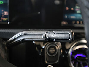 Mercedes-Benz A 250 e AMG Sport 22 navigation