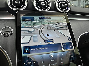 Mercedes-Benz C 300 e T Avantgarde Premium 11 navigation