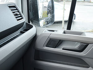 Volkswagen Crafter KA 35 mittellang Hochdach FWD 17 navigation