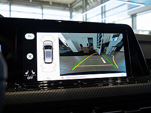 Volkswagen Golf VIII Variant R-Line 2.0 TDI DSG 12 navigation