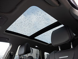 Maxus Euniq 6 Limited LED Panorama LEDER 31 navigation