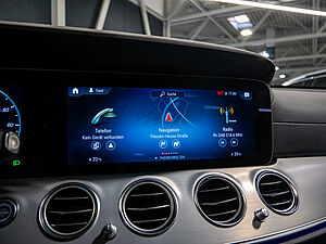 Mercedes-Benz E 300 de 4M T Exclusive 10 navigation