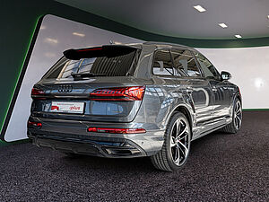 Audi Q7 S line Competition plus 50 TDI quattro 3 navigation