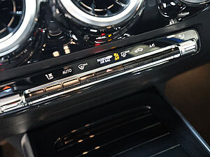 Mercedes-Benz B 200 d Progressive Advanced 14 navigation