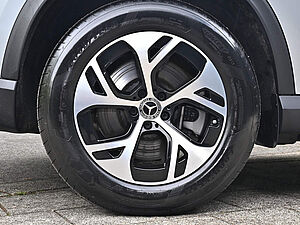 Mercedes-Benz GLC 300 e 4M Avantgarde Advanced Plus 8 navigation