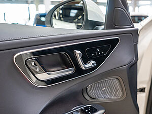Mercedes-Benz C 300 d AMG Sport Advanced Plus 27 navigation