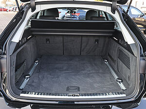Audi A6 Avant advanced 40 TDI quattro S tronic 32 navigation