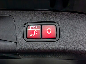Mercedes-Benz GLA 180 Edition AMG Line 29 navigation