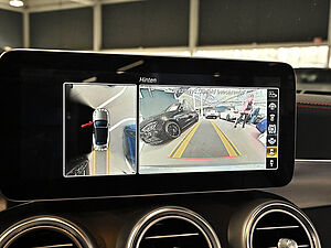 Mercedes-Benz C 220 d Cabrio AMG Line 12 navigation