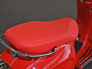 Vespa Primavera 125 E5 RED 5 navigation