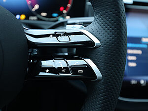 Mercedes-Benz E 220 d T AMG Sport 19 navigation