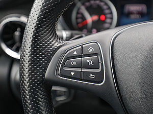 Mercedes-Benz V 220 d RISE 20 navigation