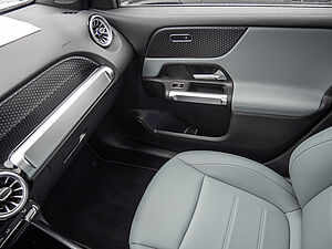 Mercedes-Benz GLB 220 d 4M Progressive Advanced Plus 15 navigation