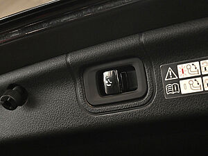 Mercedes-Benz C 300 e AMG Line 31 navigation