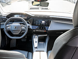 Peugeot 308 Allure HYBRID 145 e-DSC6 6 navigation