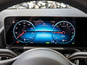 Mercedes-Benz GLA 250 e Style 14 navigation