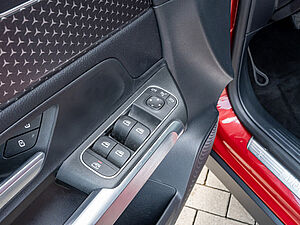Mercedes-Benz GLB 200 d 4M Progressive Advanced 27 navigation