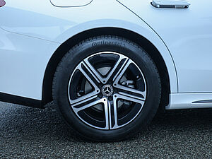 Mercedes-Benz E 220 d T AMG Sport 5 navigation