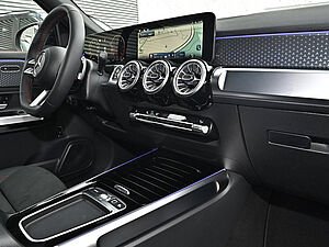 Mercedes-Benz GLB 200 d AMG 6 navigation