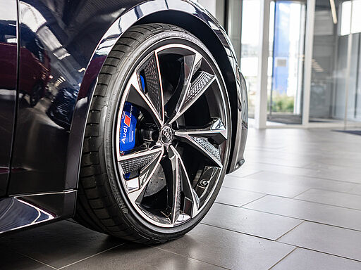 Audi RS6 Avant tiptronic 5