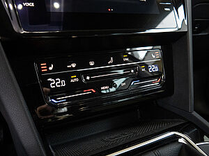 Volkswagen Passat Variant 1.5 TSI Business 17 navigation