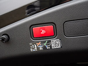 Mercedes-Benz CLE 180 Cabrio 31 navigation