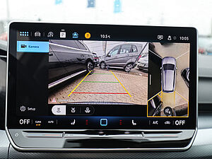 Volkswagen Golf VIII Variant Goal 2,0 l TDI DSG 16 navigation