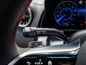Mercedes-Benz EQB 300 4M AMG Sport Premium 18 navigation