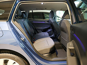 Volkswagen Golf VIII Variant 1.5 TSI Life 4 navigation