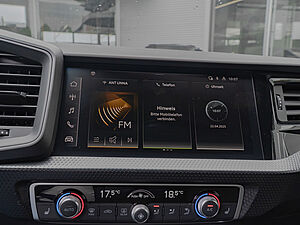 Audi A1 Sportback S line 30 TFSI S tronic 28 navigation
