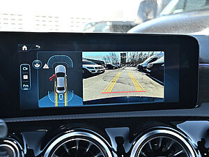 Mercedes-Benz A 200 Limousine 10 navigation