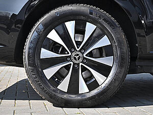 Mercedes-Benz V 300 d AVANTGARDE Extralang 8 navigation