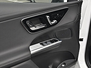 Mercedes-Benz GLC 300 d 4M AMG Line 22 navigation