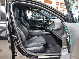 Mercedes-Benz E 220 d AMG Sport Advanced 2 navigation