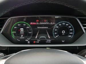 Audi e-tron Sportback s quattro 18 navigation