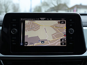 Volkswagen T-Roc 1.5 TSI Life 13 navigation