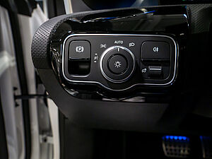 Mercedes-Benz CLA 35 AMG 4M Aero Performance 19 navigation