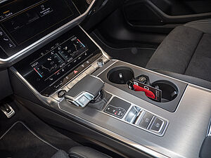 Audi A6 Avant S line 40 TDI 12 navigation