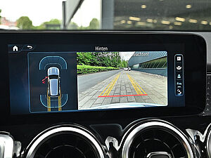 Mercedes-Benz GLB 200 d Progressive Advanced 12 navigation