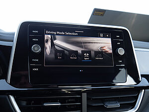 Volkswagen T-Roc 1.0 TSI R-Line 16 navigation