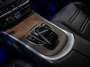 Mercedes-Benz G 350 d smaragdgrün 14 navigation