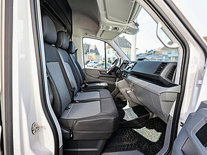 Volkswagen Crafter 50 Kasten HD 2.0l TDI AT 2 navigation