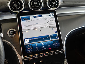 Mercedes-Benz GLC 300 e 4M AMG Sport Premium 10 navigation