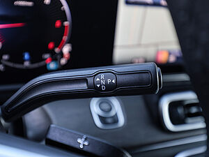 Mercedes-Benz V 300 d AVANTGARDE Extralang 19 navigation